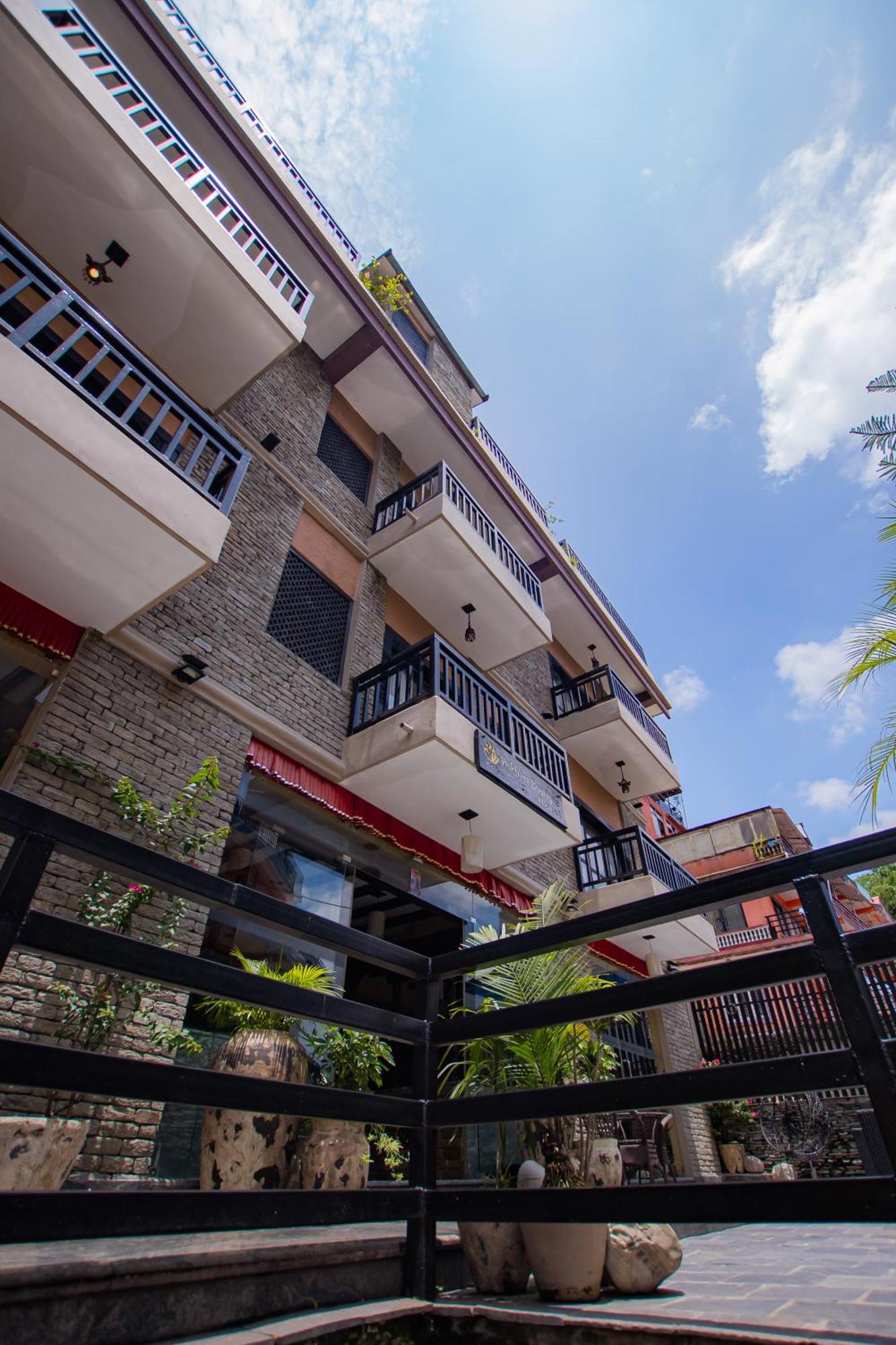 Pokhara Boutique Hotel Exterior photo