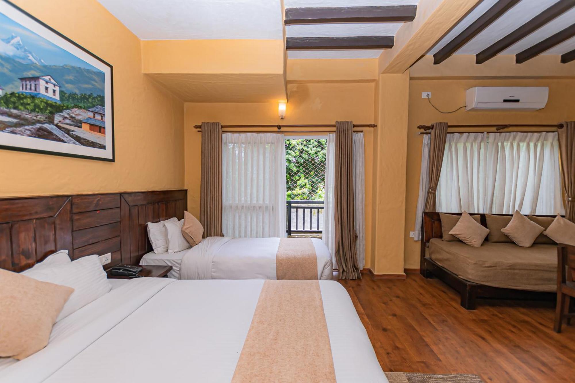 Pokhara Boutique Hotel Exterior photo